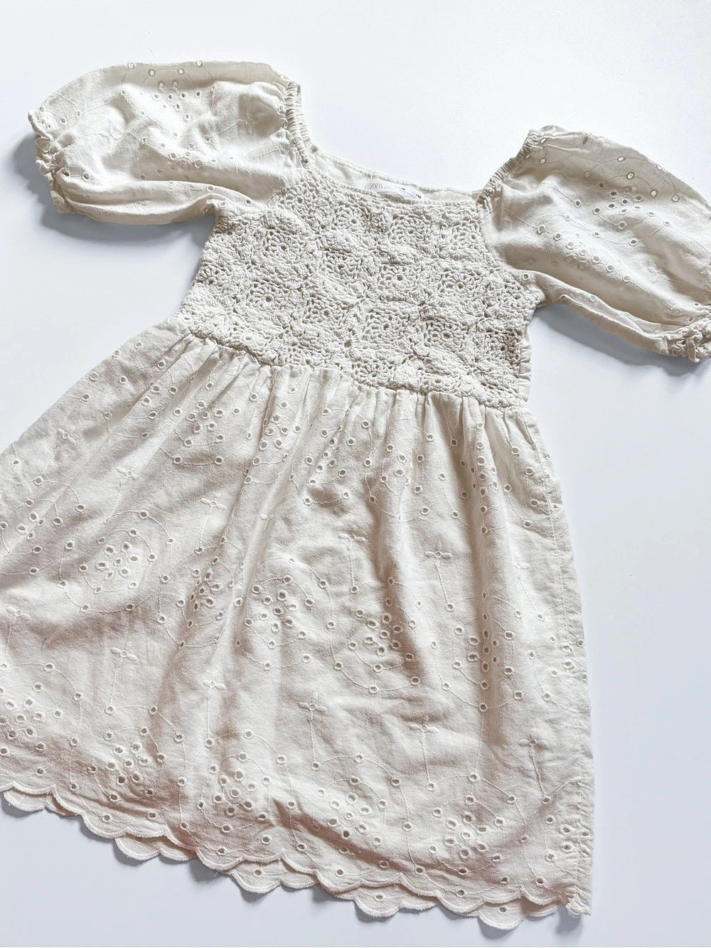 Zara Kids Girls White Eyelet Mini Dress